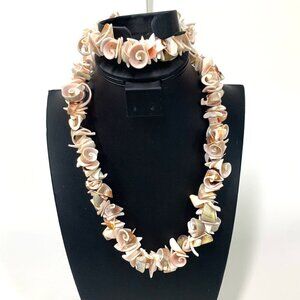 Handcrafted Shell Necklace & Bracelet Set Pink & Beige Screw Clasp 19"L/8"L